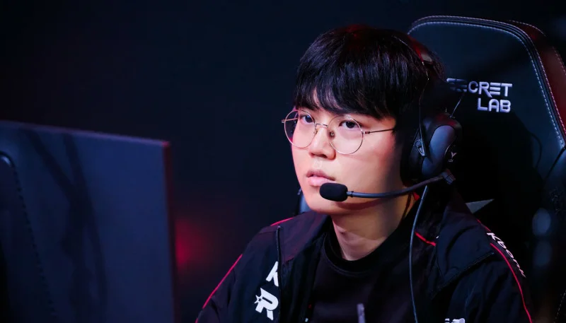 KT Carries Round 1 Momentum to Take Game 1 Against DK